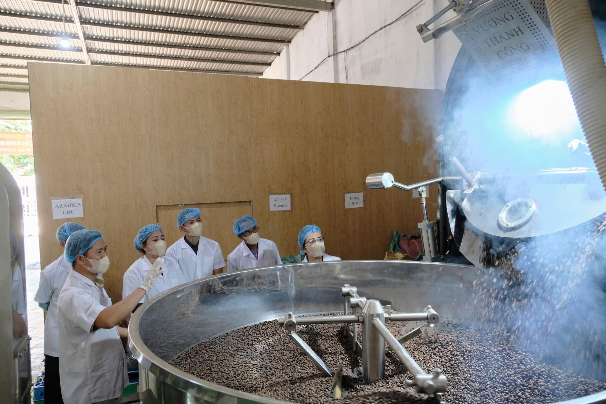 Nhà máy sản xuất cà phê của Vương Thành Công